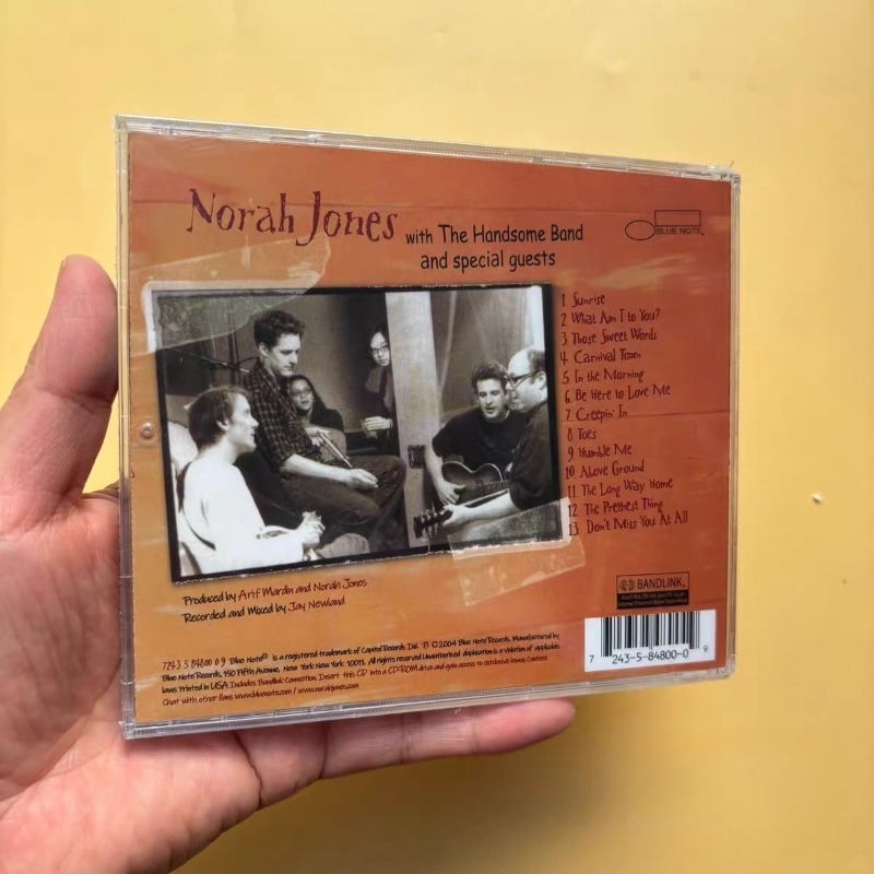 CD Musik Norah Jones Pop R&B H - Audio Music Hip Hop ulasan dan harga